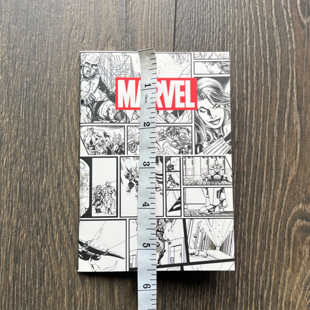 Two Mini Marvel Avengers Notebooks - Picture 6 of 6